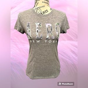 🔥 Aeropostale patch classic crew tee 🔥